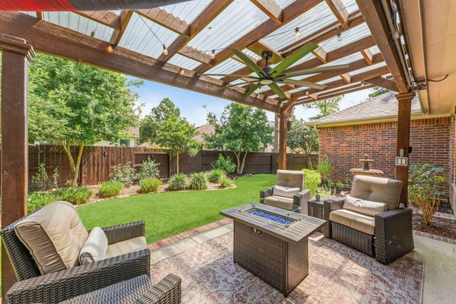 130 N Archwyck Circle, The Woodlands, TX 77382