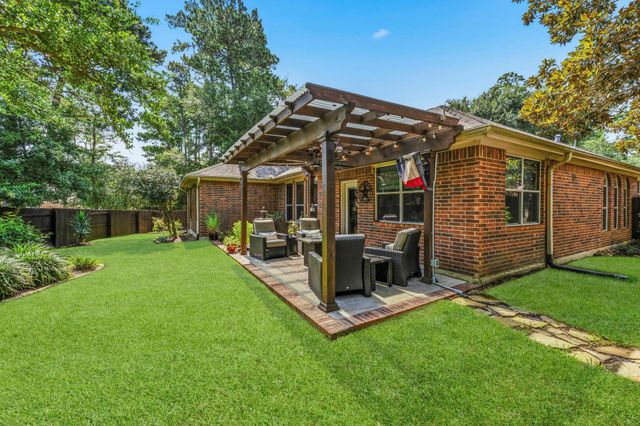 130 N Archwyck Circle, The Woodlands, TX 77382