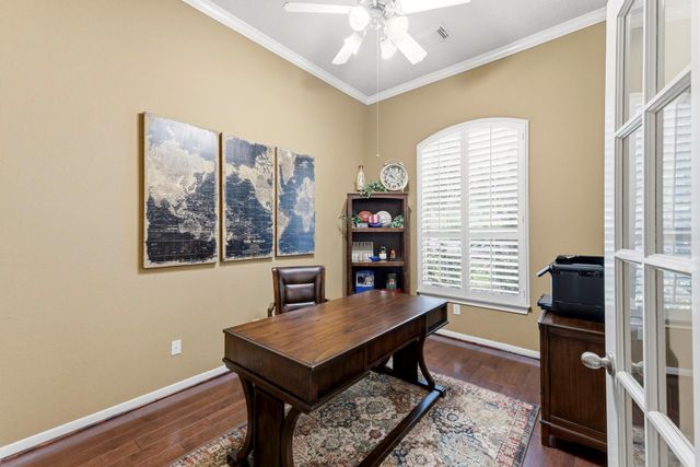 130 N Archwyck Circle, The Woodlands, TX 77382