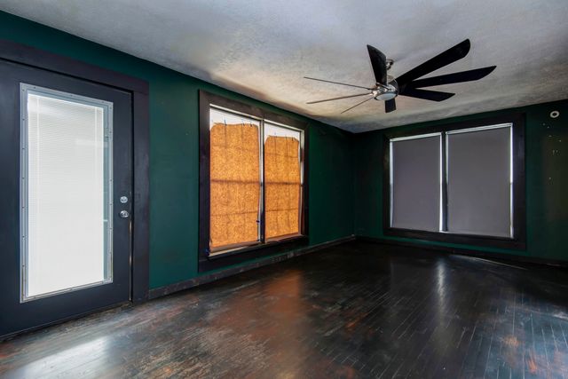 1024 N Brown Avenue, Springfield, MO 65802