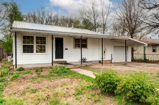 1024 N Brown Avenue, Springfield, MO 65802