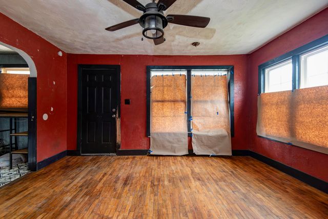 1024 N Brown Avenue, Springfield, MO 65802