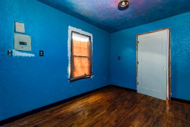 1024 N Brown Avenue, Springfield, MO 65802