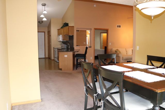 215 9th Avenue N, South Saint Paul, MN 55075