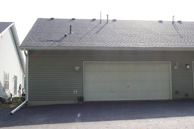 215 9th Avenue N, South Saint Paul, MN 55075