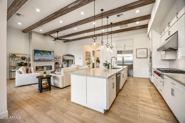 12382 E TROON VISTA Drive, Scottsdale, AZ 85255
