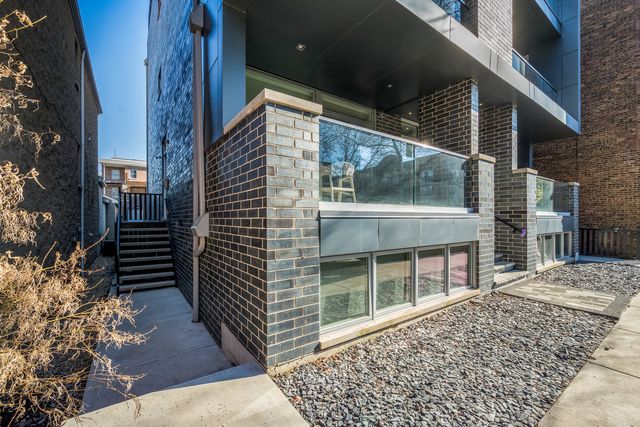 2136 W Lyndale Street 1W, Chicago, IL 60647