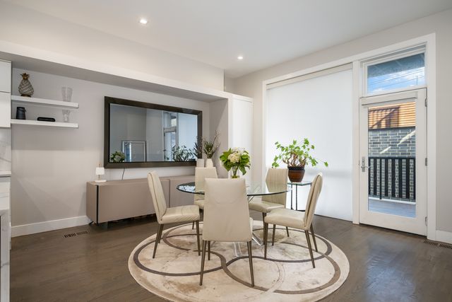 2136 W Lyndale Street 1W, Chicago, IL 60647