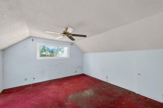 2802 Layton Dr, Davis, CA 95618