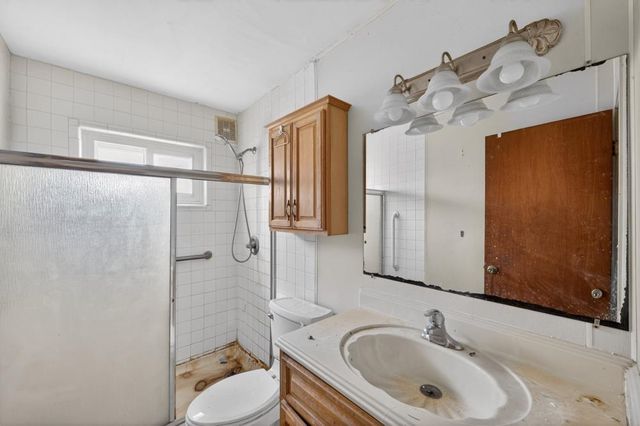 2802 Layton Dr, Davis, CA 95618