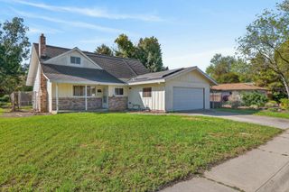 2802 Layton Dr, Davis, CA 95618