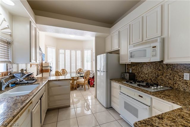 1608 Sun Ridge Drive, Las Vegas, NV 89117