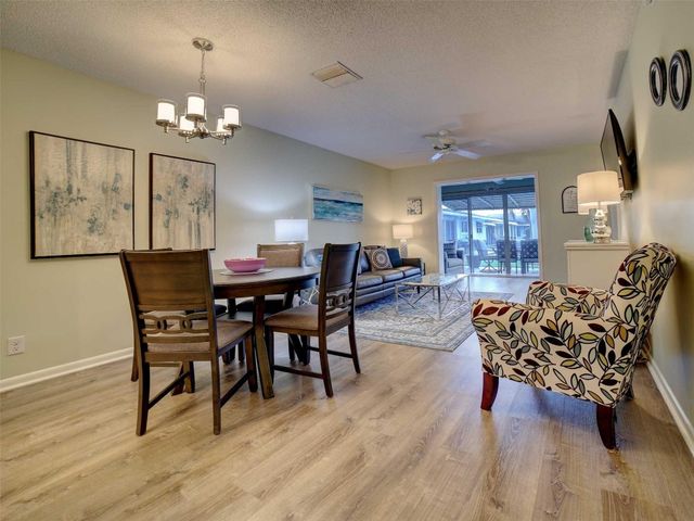 400 SW Golfview Terrace 111, Boynton Beach, FL 33426