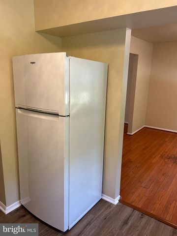 809 SLEDGEHAMMER DR, Fredericksburg, VA 22405