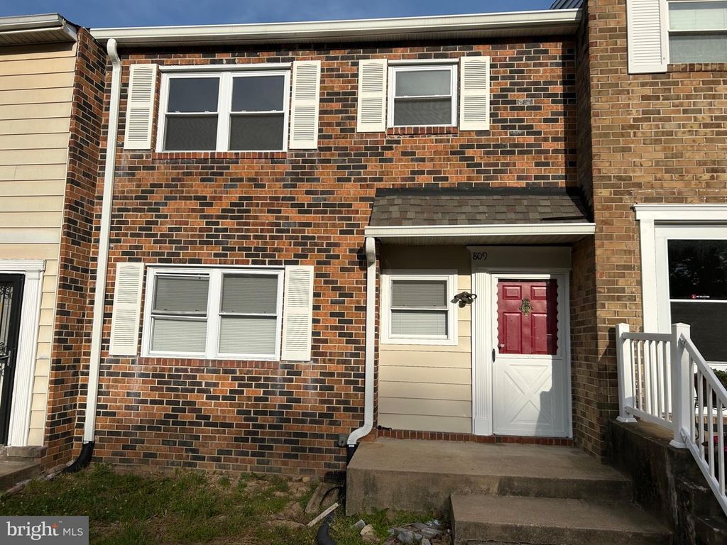809 SLEDGEHAMMER DR, Fredericksburg, VA 22405