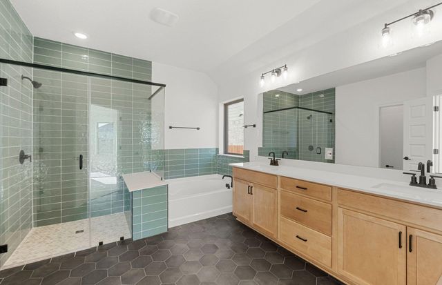 121 Keswick ST, Liberty Hill, TX 78642