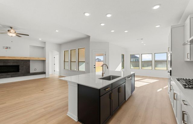 121 Keswick ST, Liberty Hill, TX 78642