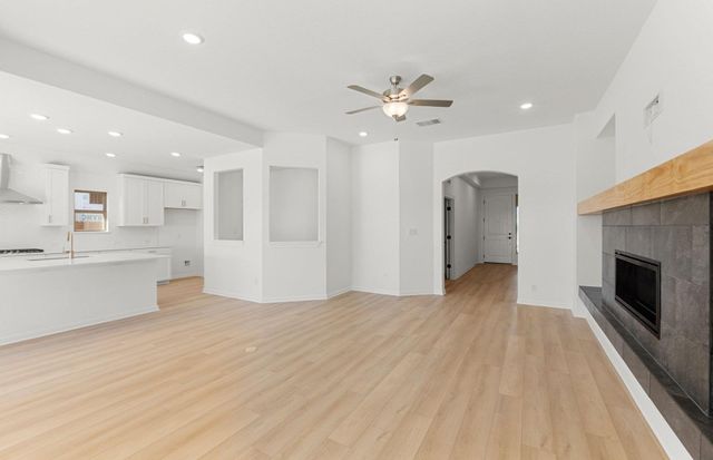 121 Keswick ST, Liberty Hill, TX 78642