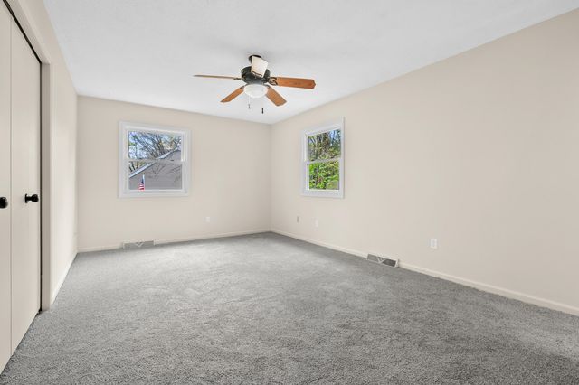 5814 Scenic Way Drive, Oshtemo Twp, MI 49009