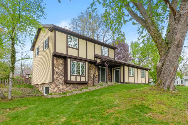 5814 Scenic Way Drive, Oshtemo Twp, MI 49009