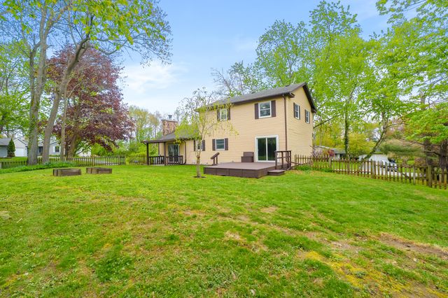 5814 Scenic Way Drive, Oshtemo Twp, MI 49009