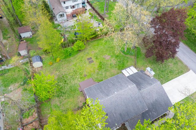 5814 Scenic Way Drive, Oshtemo Twp, MI 49009