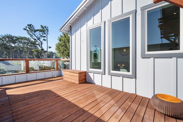 239 Beach Street, Moss Beach, CA 94038