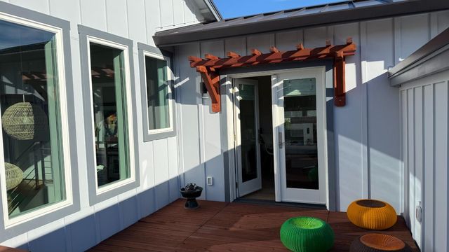 239 Beach Street, Moss Beach, CA 94038