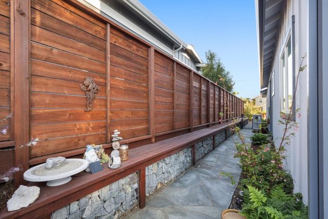 239 Beach Street, Moss Beach, CA 94038