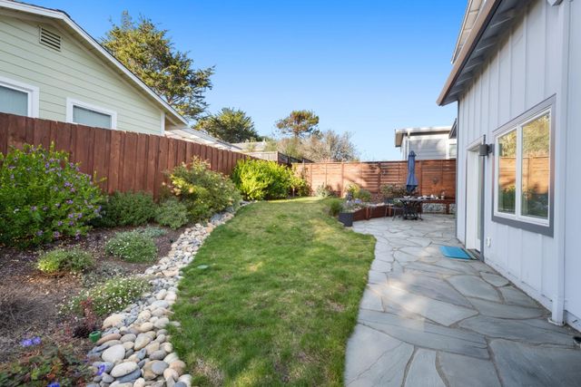 239 Beach Street, Moss Beach, CA 94038