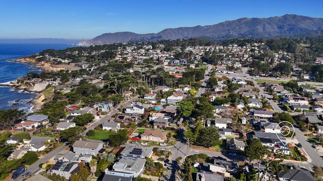 239 Beach Street, Moss Beach, CA 94038