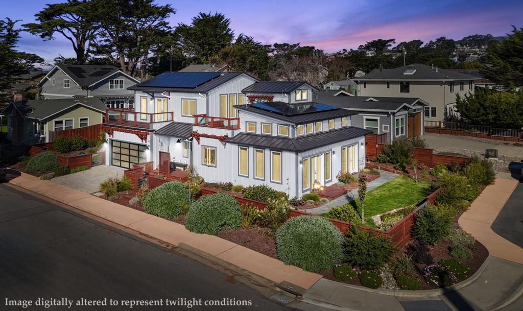 239 Beach Street, Moss Beach, CA 94038