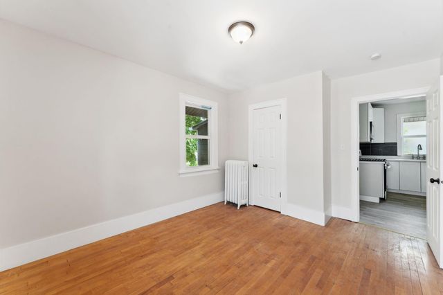 987 Dayton Avenue, Saint Paul, MN 55104