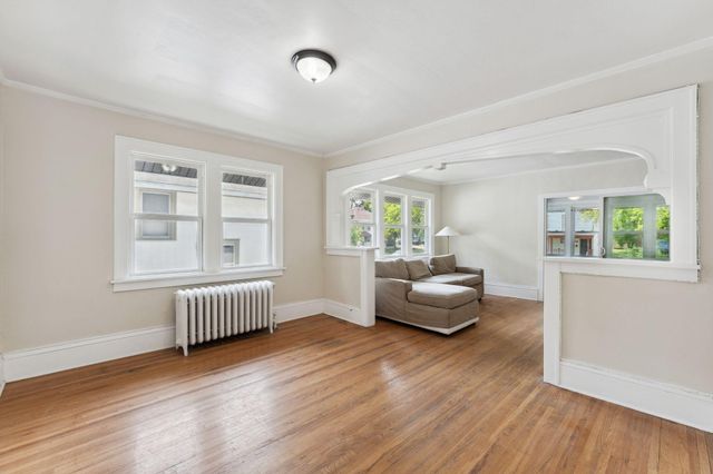 987 Dayton Avenue, Saint Paul, MN 55104