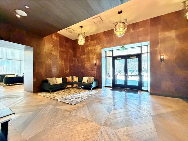 70 Rainey ST 2203, Austin, TX 78701