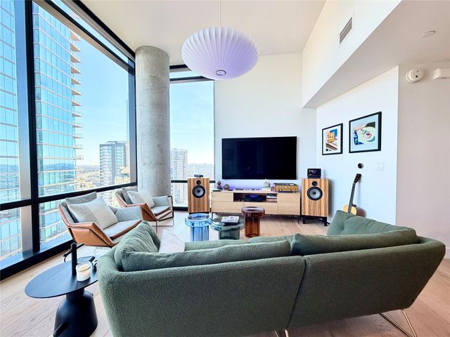 70 Rainey ST 2203, Austin, TX 78701