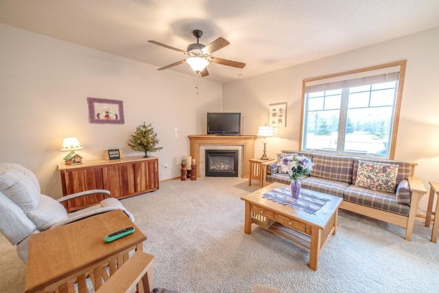 412 19th Avenue W G, West Fargo, ND 58078