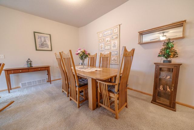 412 19th Avenue W G, West Fargo, ND 58078