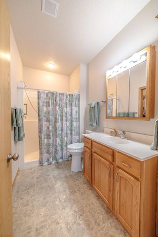 412 19th Avenue W G, West Fargo, ND 58078