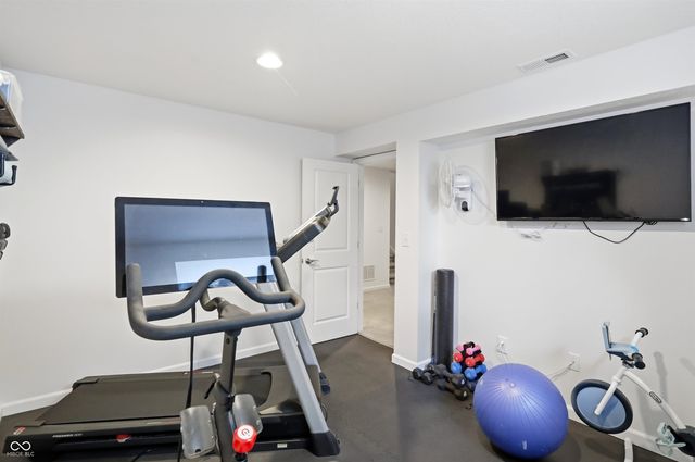 12116 Westmorland Drive, Fishers, IN 46037