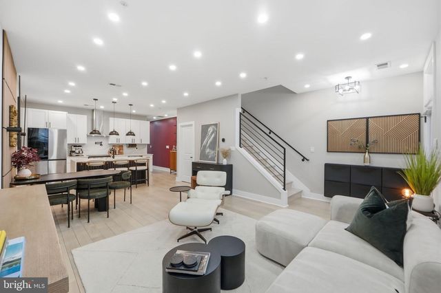 533 SHEPHERD ST NW, Washington, DC 20011