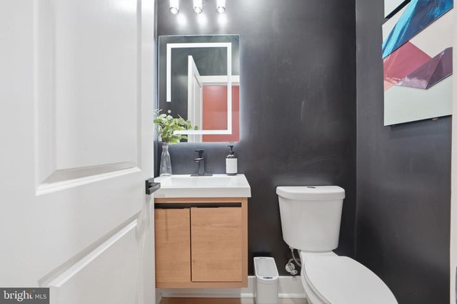 533 SHEPHERD ST NW, Washington, DC 20011