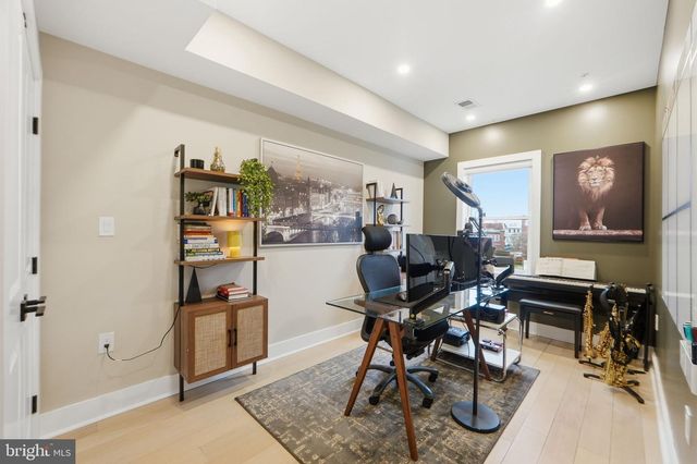 533 SHEPHERD ST NW, Washington, DC 20011