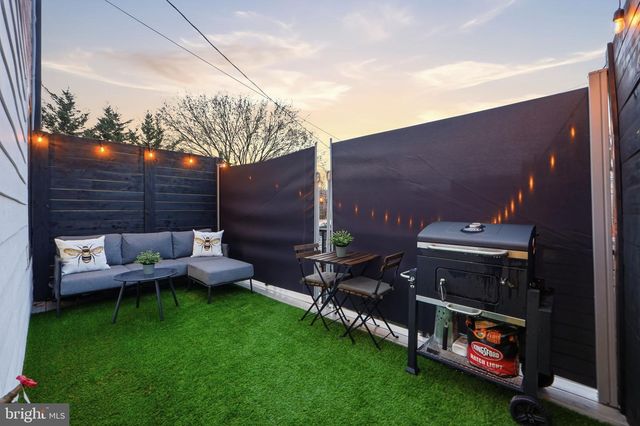 533 SHEPHERD ST NW, Washington, DC 20011