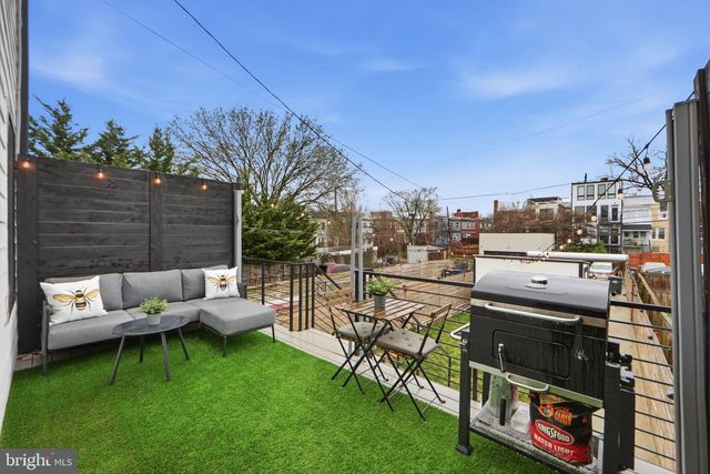 533 SHEPHERD ST NW, Washington, DC 20011