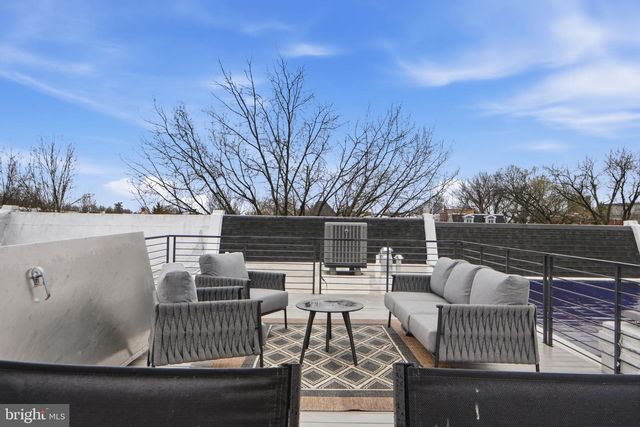 533 SHEPHERD ST NW, Washington, DC 20011