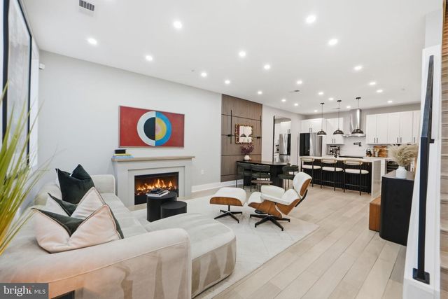 533 SHEPHERD ST NW, Washington, DC 20011