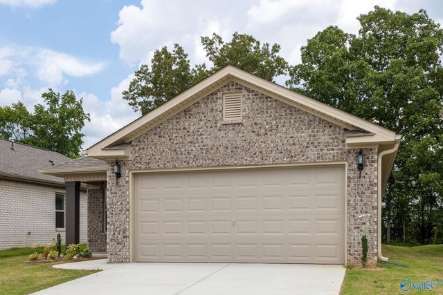 14764 Ravenel Drive, Harvest, AL 35749