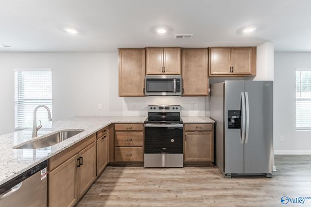 14764 Ravenel Drive, Harvest, AL 35749