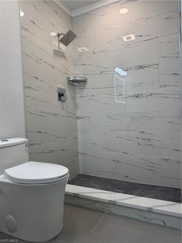 6300 S Pointe BLVD # 456, Fort Myers, FL 33919